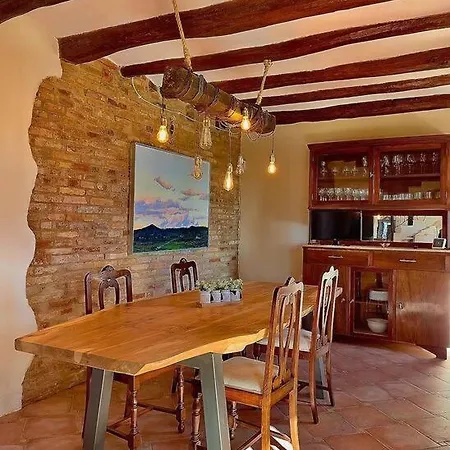 Holiday home Cal Caseto *